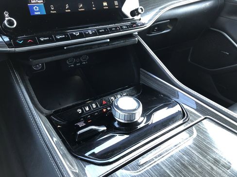 Used 2022 Jeep Wagoneer Series II image 20