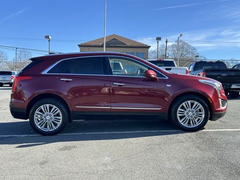 Used 2018 Cadillac XT5 Premium Luxury w/ LPO, Wheel Lock Package image 10