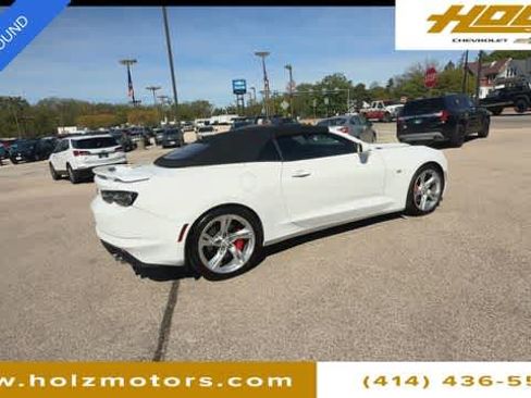 Certified 2023 Chevrolet Camaro SS RWD image 9