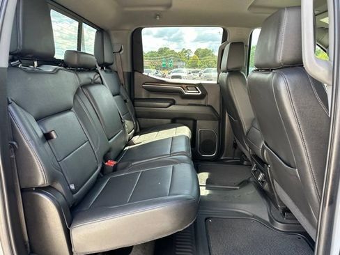 Used 2024 Chevrolet Silverado 1500 LT w/ Safety Package AWD/4WD image 40