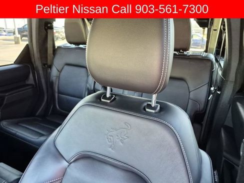 Used 2025 Ford Bronco Outer Banks AWD/4WD image 21