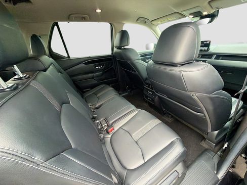 Used 2024 Honda Pilot EX-L image 29