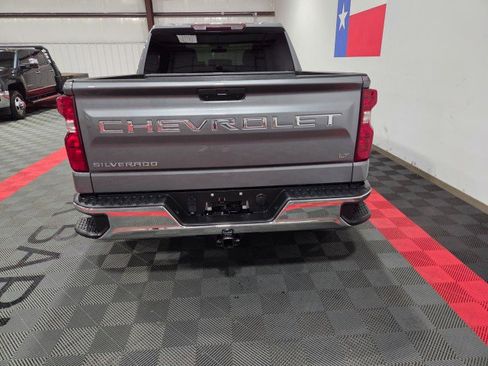 Used 2019 Chevrolet Silverado 1500 LT w/ Texas Edition image 13