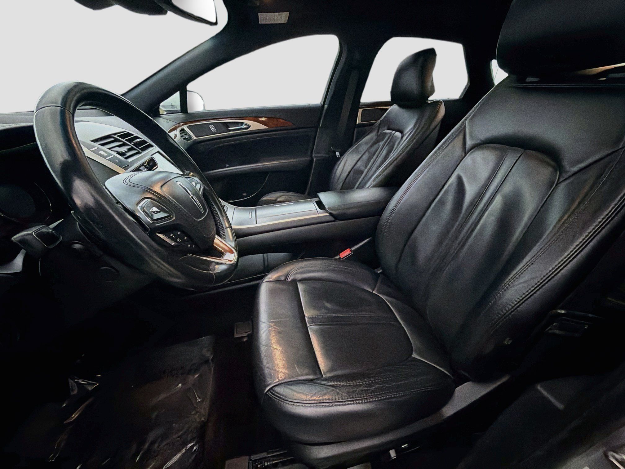 Used 2017 Lincoln MKZ Select w/ Select Plus Package AWD/4WD image 13