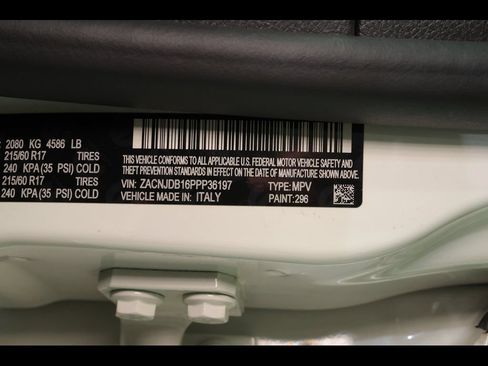 Certified 2023 Jeep Renegade Latitude AWD/4WD image 28