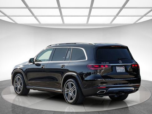 Certified 2025 Mercedes-Benz GLS 450 4MATIC image 2