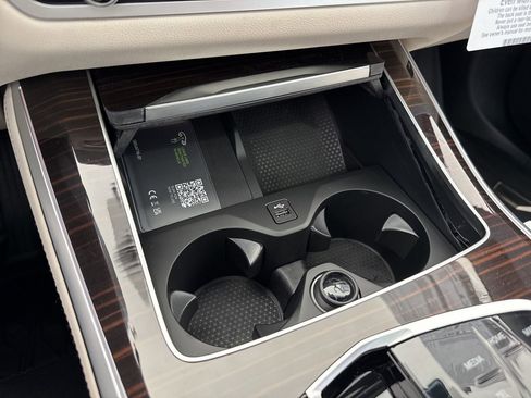 New 2026 BMW X5 xDrive40i w/ Climate Comfort Package image 32