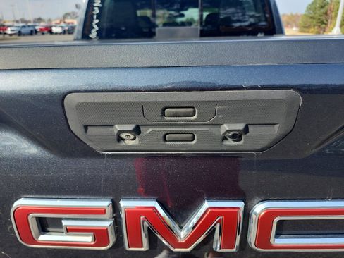 Used 2021 GMC Sierra 1500 SLT w/ SLT Premium Package image 12