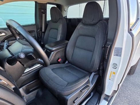 Used 2022 Chevrolet Colorado LT w/ Fleet Safety Package RWD image 15
