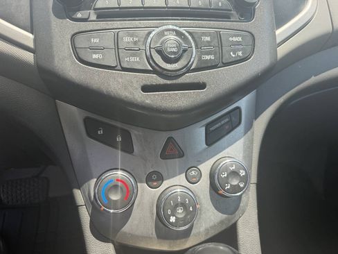 Used 2015 Chevrolet Sonic LT FWD image 9