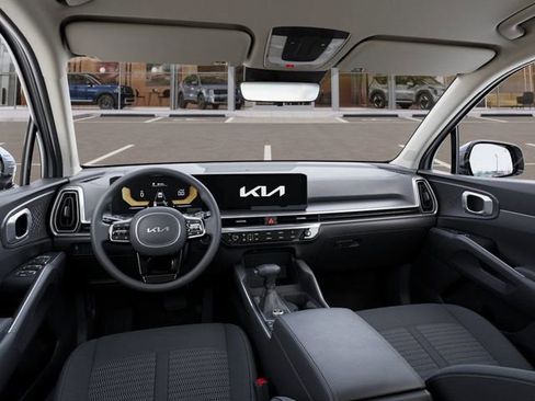 Certified 2025 Kia Sorento LX FWD image 14