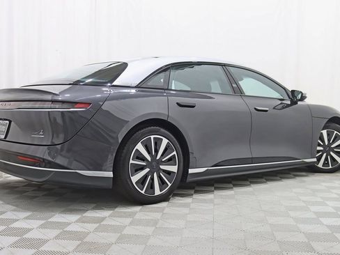 Used 2022 Lucid Air Grand Touring image 8