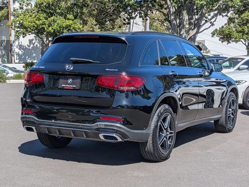 Used 2022 Mercedes-Benz GLC 300 4MATIC image 5
