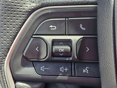 Certified 2025 Toyota 4Runner SR5 RWD image 24