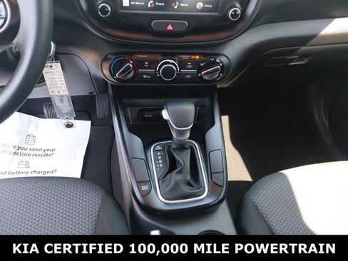 Certified 2025 Kia Soul LX w/ LX Technology Package FWD image 13