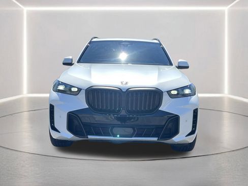 Used 2024 BMW X5 xDrive50e w/ M Sport Package image 31
