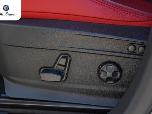 New 2025 Alfa Romeo Stelvio Sprint w/ Veloce Package AWD/4WD image 20