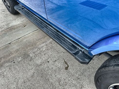 Used 2024 Ford Bronco Outer Banks image 13