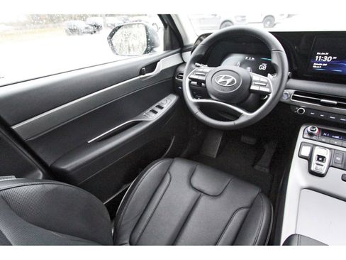 Used 2024 Hyundai Palisade SEL image 11