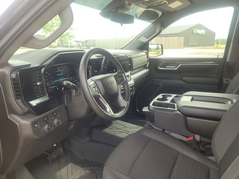 Used 2024 Chevrolet Silverado 1500 RST w/ Protection Package AWD/4WD image 11