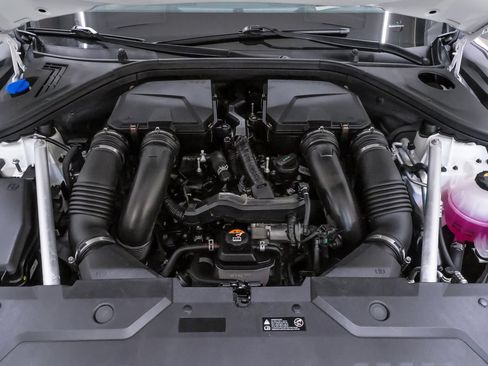Certified 2022 Genesis GV70 3.5T Sport w/ Sport Prestige Package AWD/4WD image 32