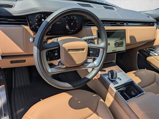 New 2026 Land Rover Range Rover SE AWD/4WD image 3