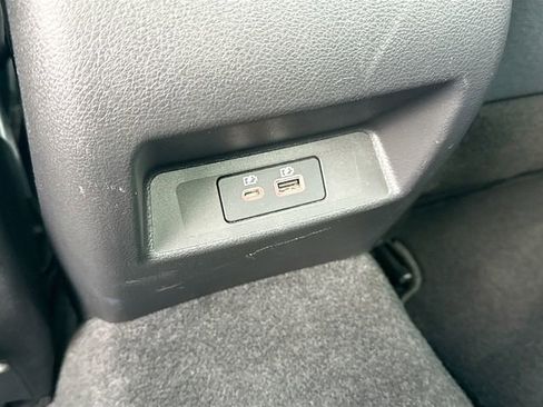Used 2025 Nissan Altima 2.5 SV FWD image 23