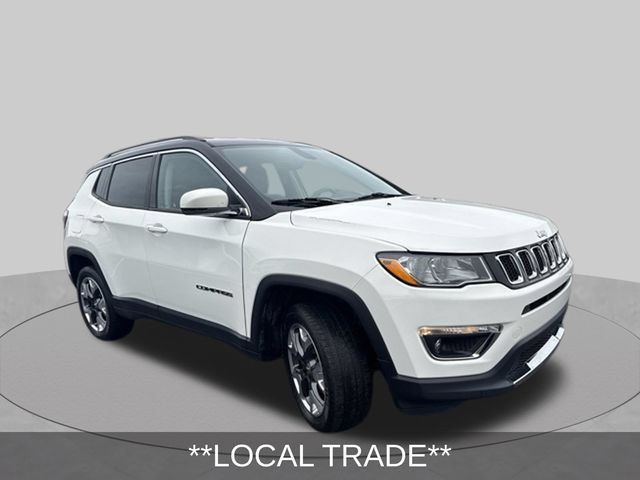 Used 2018 Jeep Compass Limited AWD/4WD image 3