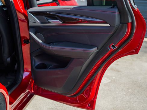 Used 2019 BMW X4 M40i w/ Executive Package image 30