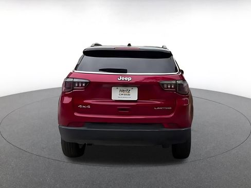 Used 2025 Jeep Compass Limited AWD/4WD image 11