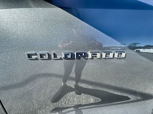 Used 2024 Chevrolet Colorado LT image 29