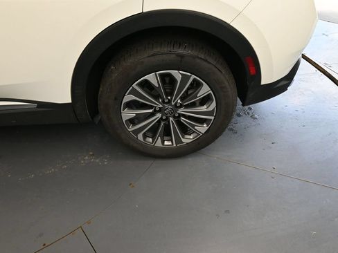 Used 2024 Buick Envision Preferred AWD/4WD image 17