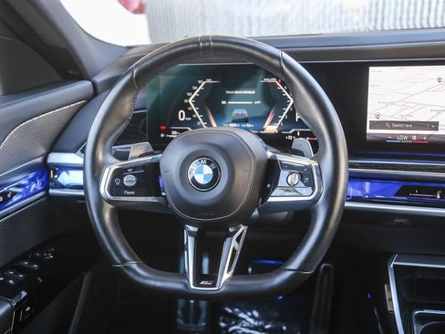 Used 2024 BMW 760i xDrive w/ Premium Package 2 image 12