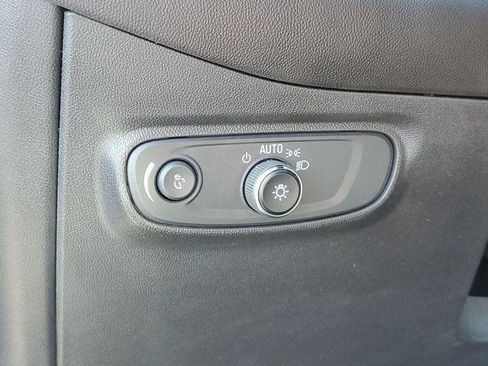 Used 2023 Chevrolet Equinox LT AWD/4WD image 7