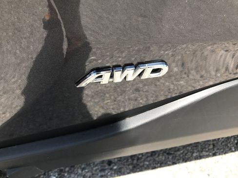 Certified 2023 Toyota RAV4 XLE AWD/4WD image 9