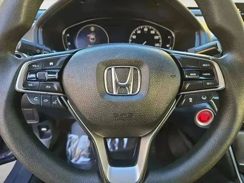 Used 2018 Honda Accord EX image 12