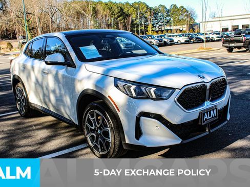 Used 2026 BMW X2 xDrive28i image 4