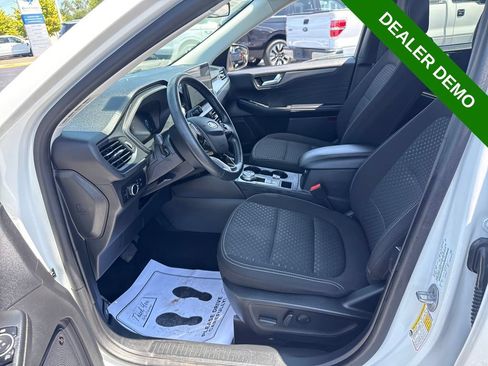 Used 2023 Ford Escape Active w/ Tech Pack #2 FWD image 19