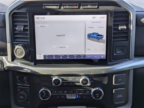 Used 2023 Ford F150 Lariat w/ Trailer Tow Package image 20