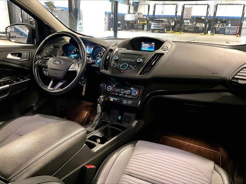 Used 2018 Ford Escape SE w/ SE Sport Appearance Package AWD/4WD image 14