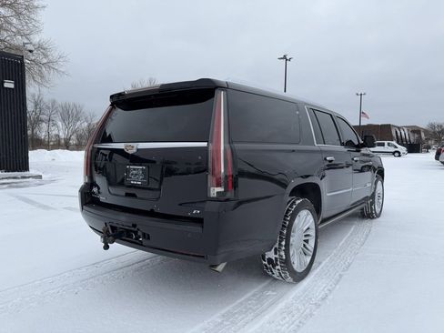 Used 2015 Cadillac Escalade ESV Platinum image 5