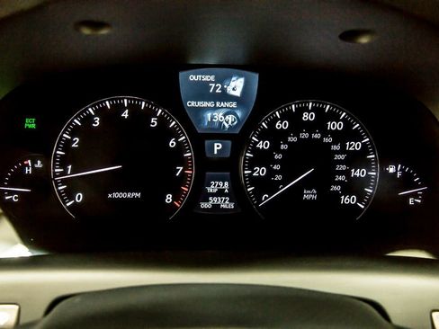Used 2010 Lexus LS 460 L RWD image 19