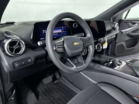 New 2026 Chevrolet Blazer EV LT image 11