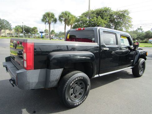 Used 2009 HUMMER H3T Adventure image 4