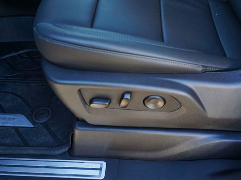 New 2026 Chevrolet Silverado 3500 LTZ w/ LTZ Premium Package image 19