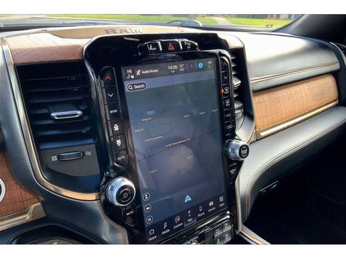 Used 2023 RAM 1500 Limited AWD/4WD image 7