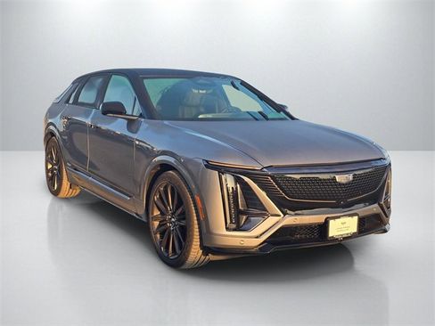 New 2026 Cadillac Lyriq V image 3
