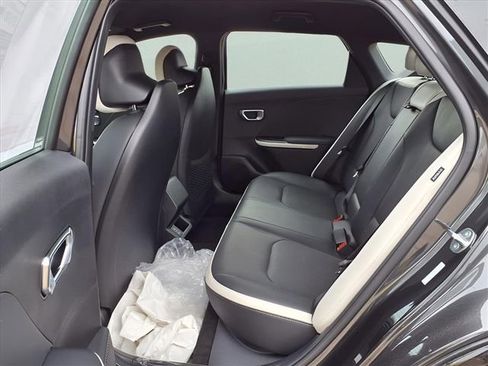 New 2026 Kia K4 GT-Line image 16