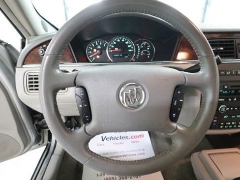 Used 2009 Buick LaCrosse CX image 15