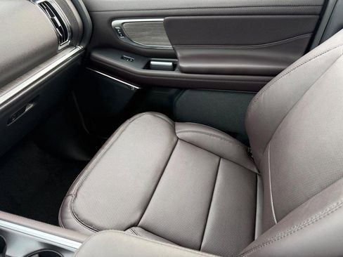 New 2026 Ford Expedition Platinum w/ Platinum Ultimate Package image 17